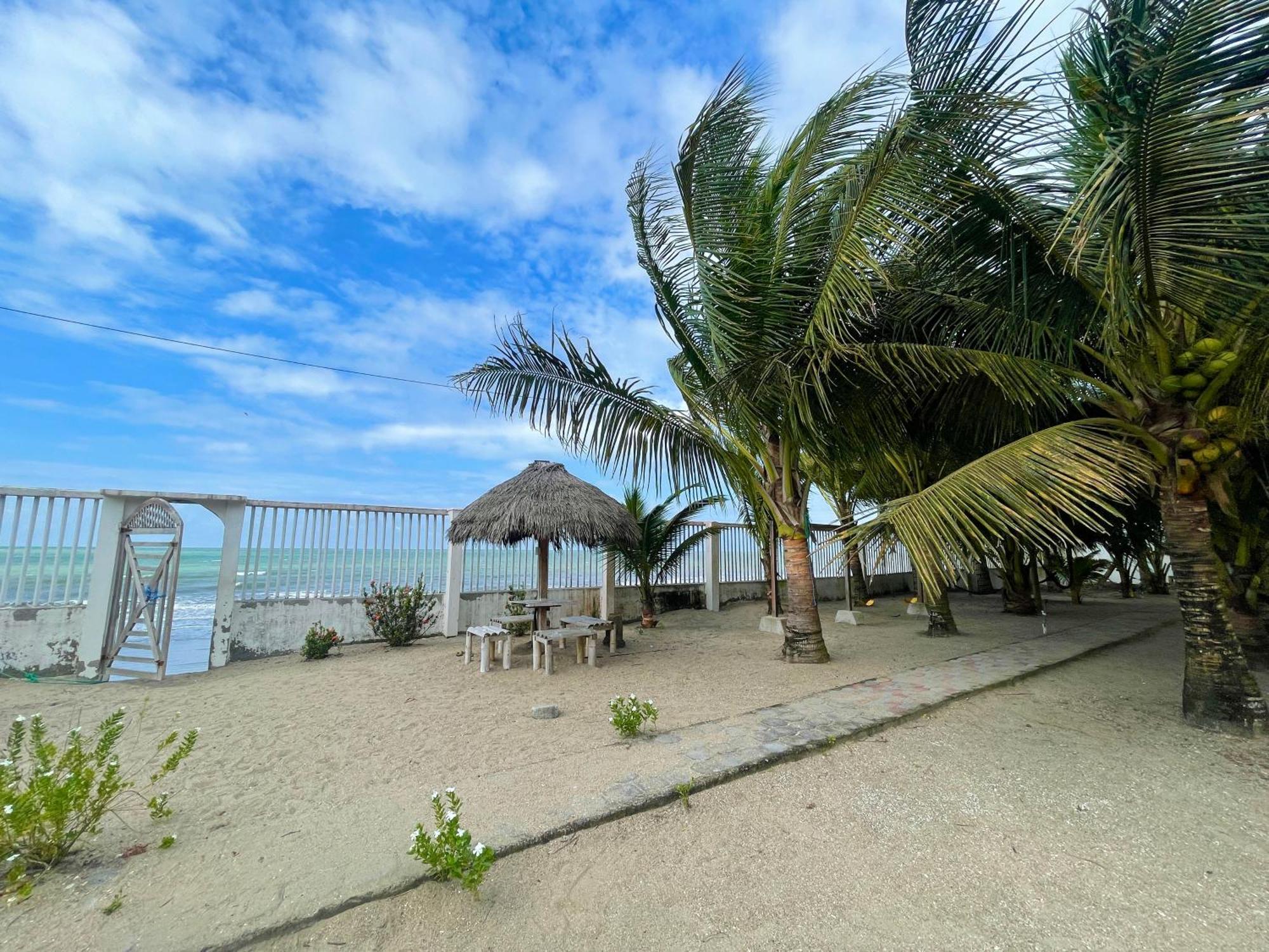 Hostal La Tolita Атакамес Экстерьер фото